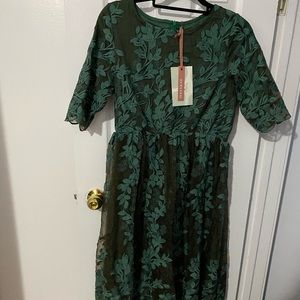 JessaKae Eve Wintergreen Lace Midi Dress - Brand New with Tags